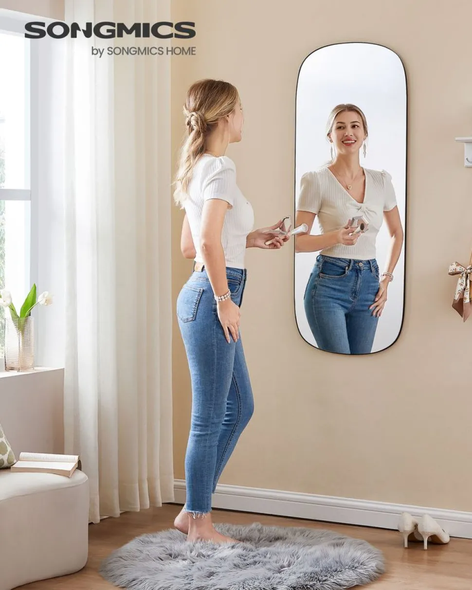 Kosmetikspiegel|Kosmetikspiegel<SONGMICS Spiegel Wand 120 x 47 cm mit gebogener Ecke und Rahmenlos